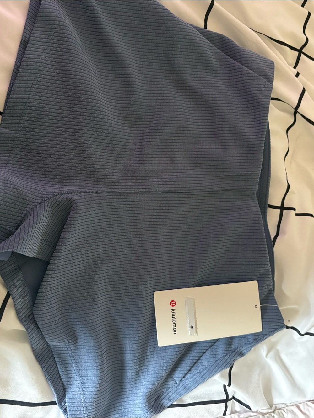 NWT Lululemon Ribbed Softstreme HR Short 2" Sz 8 Blue Grey